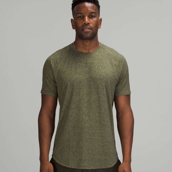 lululemon athletica Other - Mens Lululemon Drysense shirt